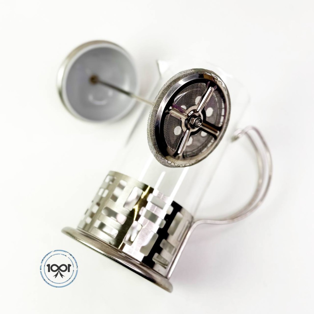 6010392842389800397 (1)-1100x1100